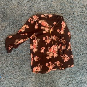 Black quarter sleeve pink floral design. Small.